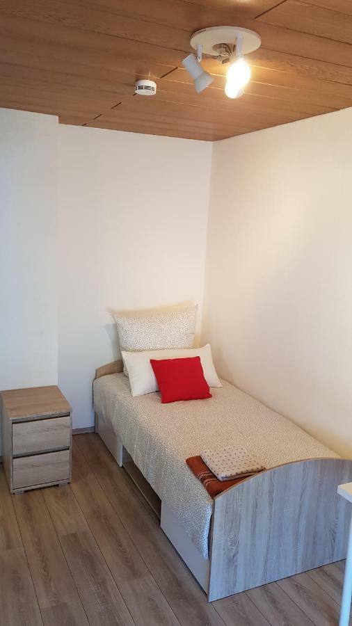 Elena Flat Mohn Duisburg Zentrum Exterior foto